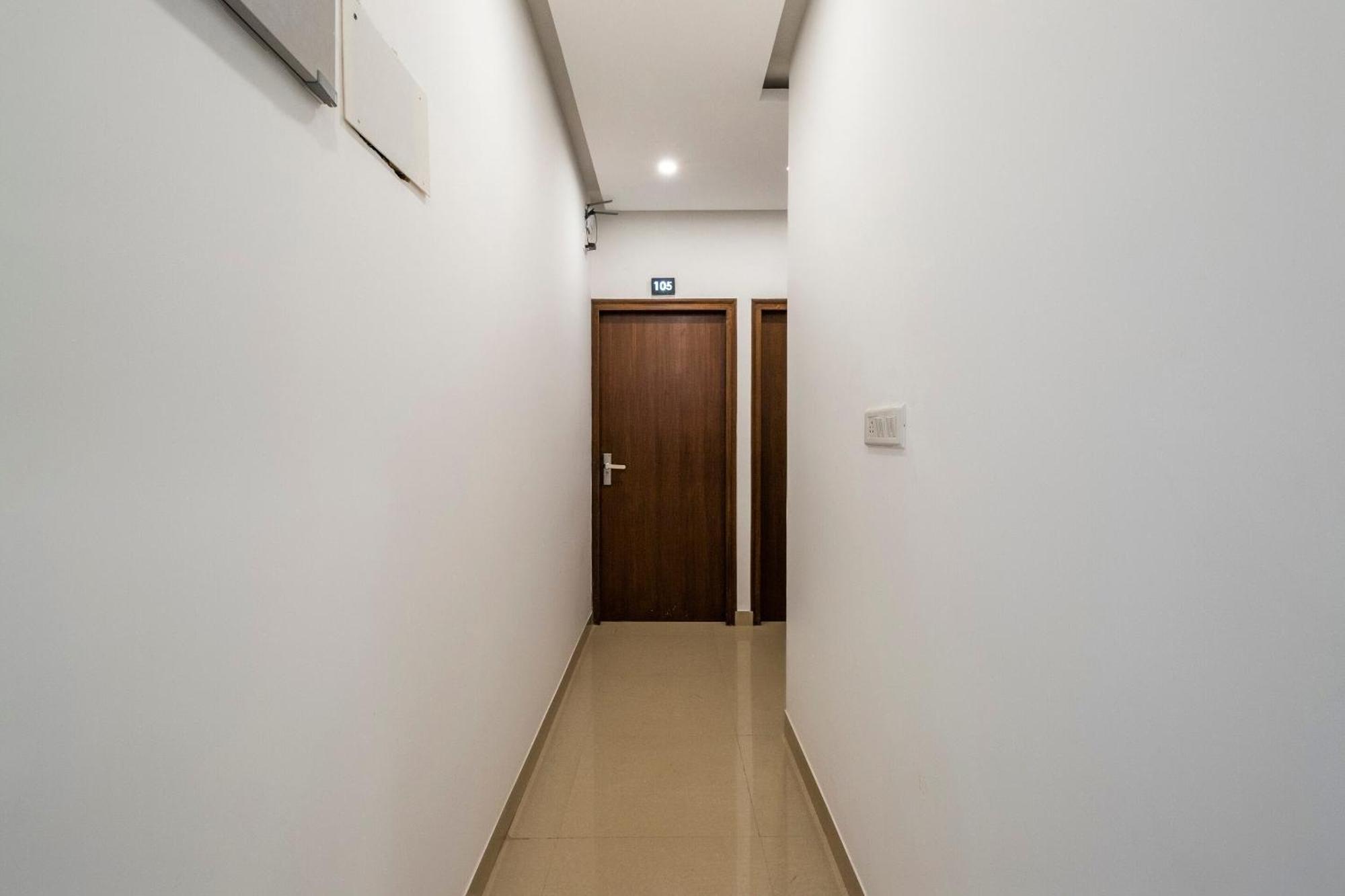 Hotel Super Townhouse Hebbal Bengaluru Zewnętrze zdjęcie